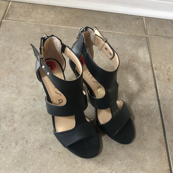 UNISA Black Heels - Picture 5 of 5